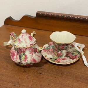 Floral miniature Teapot and Teacup Christmas tree ornaments